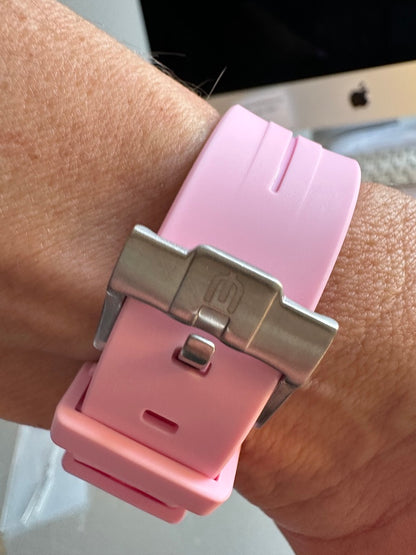 Wraparound "SILICONE" straps for all OmegaSwatch models of the "Mission to the Moon" series and other watches with 20mm lugs (Timex, Seiko, Citizen etc .)