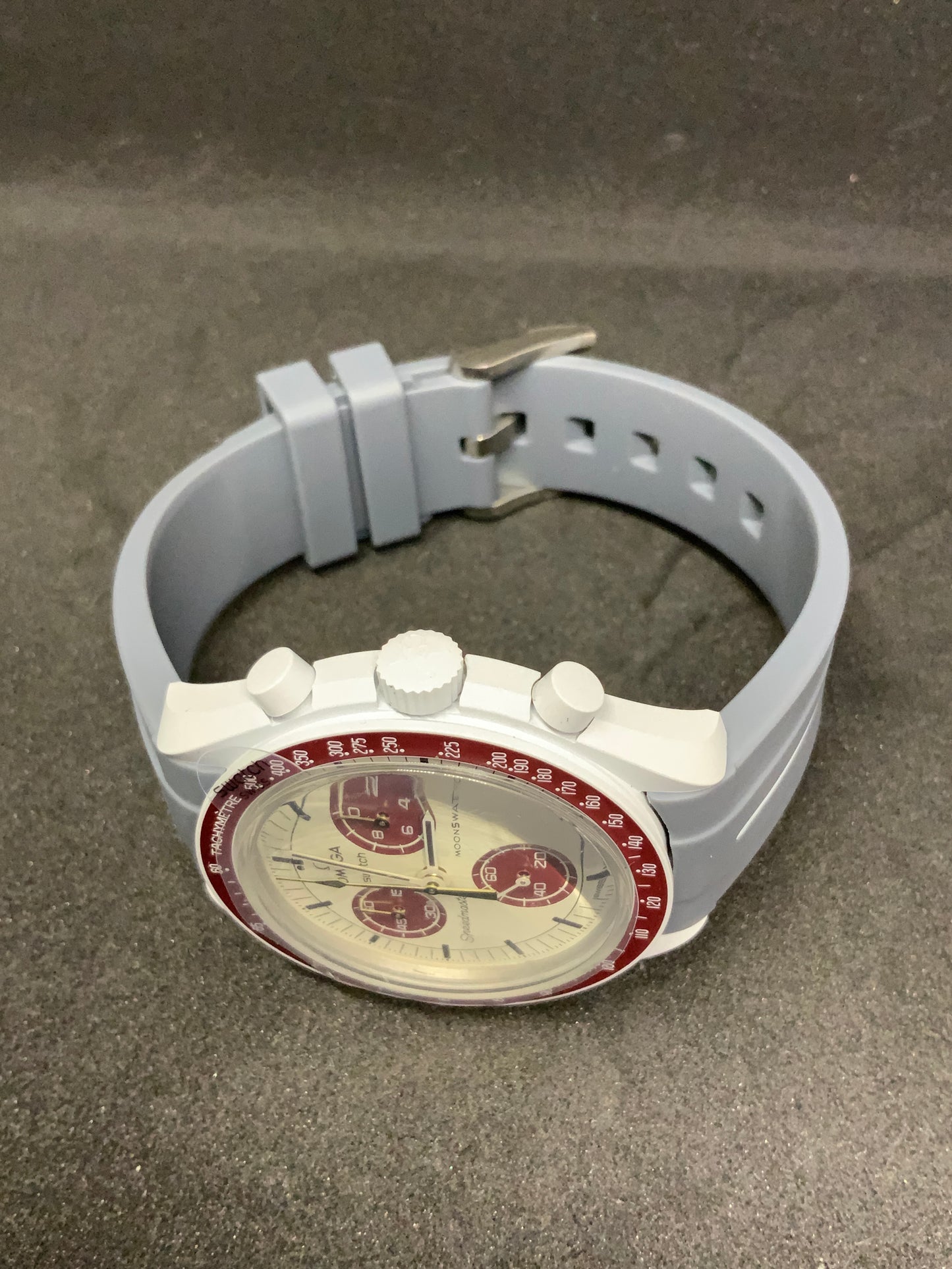 Wraparound "SILICONE" straps for all OmegaSwatch models of the "Mission to the Moon" series and other watches with 20mm lugs (Timex, Seiko, Citizen etc .)