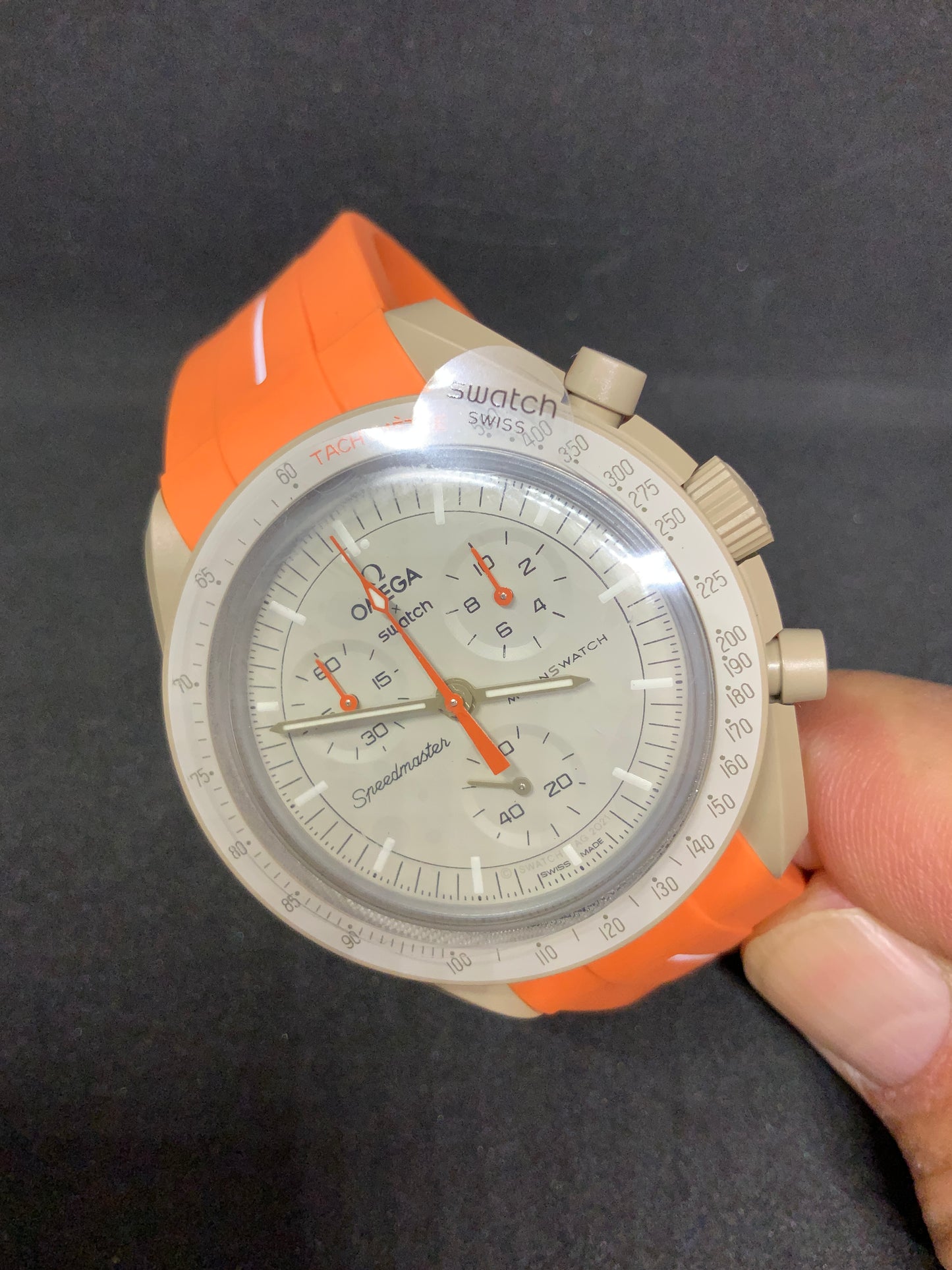 Wraparound "SILICONE" straps for all OmegaSwatch models of the "Mission to the Moon" series and other watches with 20mm lugs (Timex, Seiko, Citizen etc .)