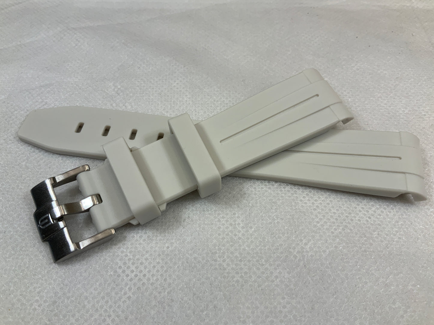 Wraparound "SILICONE" straps for all OmegaSwatch models of the "Mission to the Moon" series and other watches with 20mm lugs (Timex, Seiko, Citizen etc .)