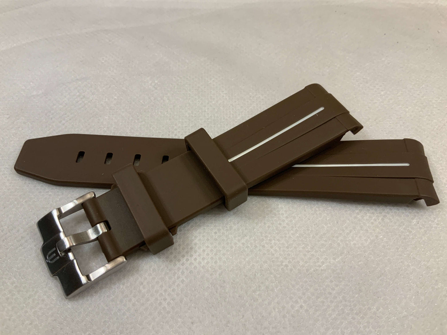 Wraparound "SILICONE" straps for all OmegaSwatch models of the "Mission to the Moon" series and other watches with 20mm lugs (Timex, Seiko, Citizen etc .)